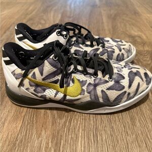 Kobe’s (mambacitas)